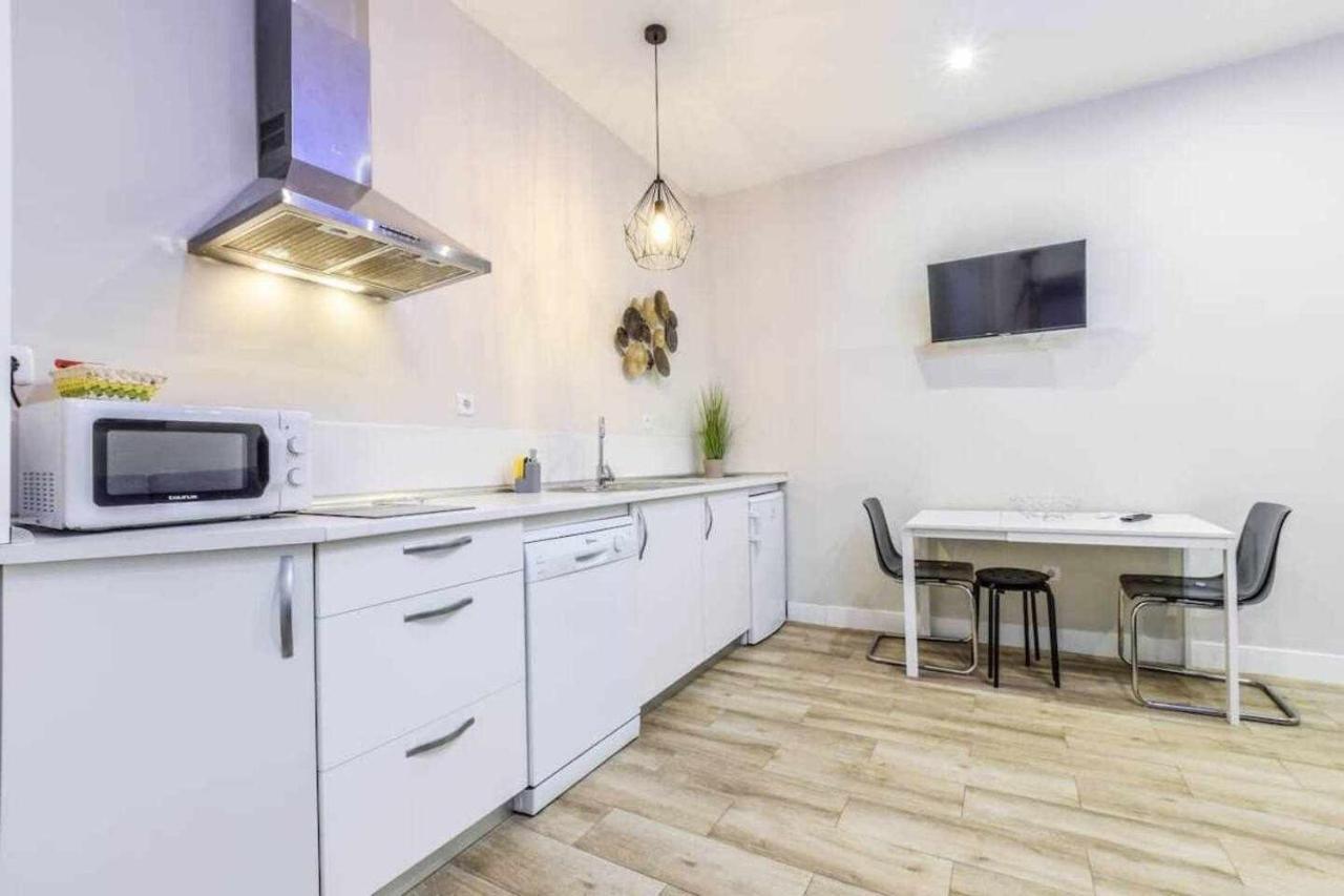 Acogedor Apartamento Entre Sol Gran Via Y Palacio Madrid Kültér fotó