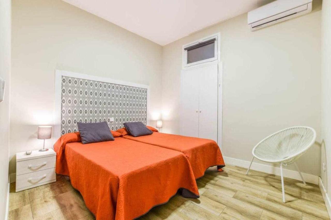 Acogedor Apartamento Entre Sol Gran Via Y Palacio Madrid Kültér fotó