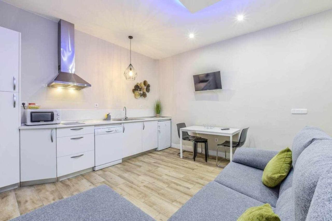 Acogedor Apartamento Entre Sol Gran Via Y Palacio Madrid Kültér fotó