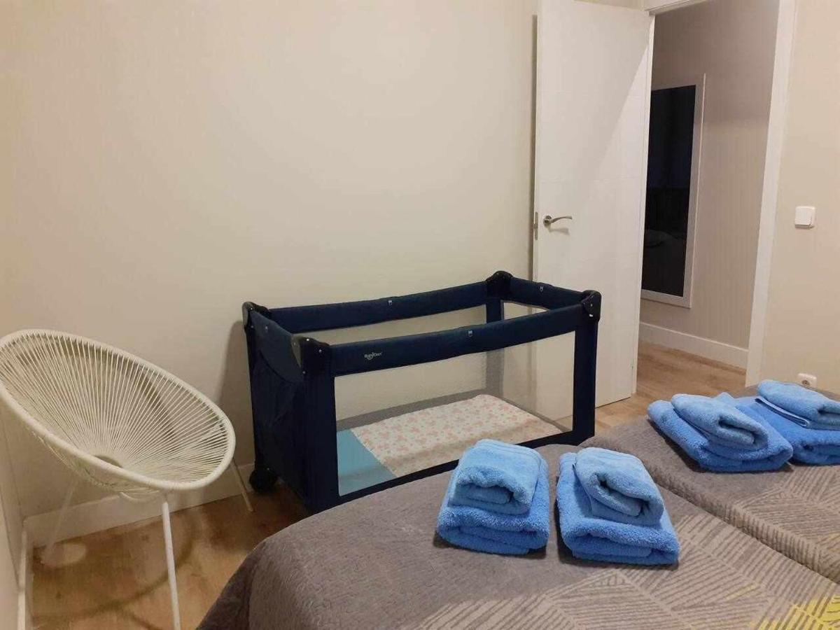 Acogedor Apartamento Entre Sol Gran Via Y Palacio Madrid Kültér fotó